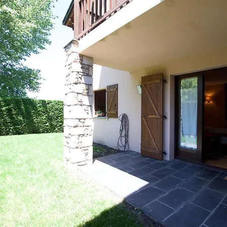 Apartamento Con Jardin * Err